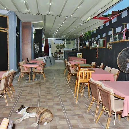 George & Dragon Szálloda 3*