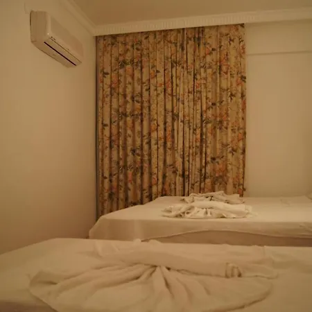 Hotel George & Dragon 3*